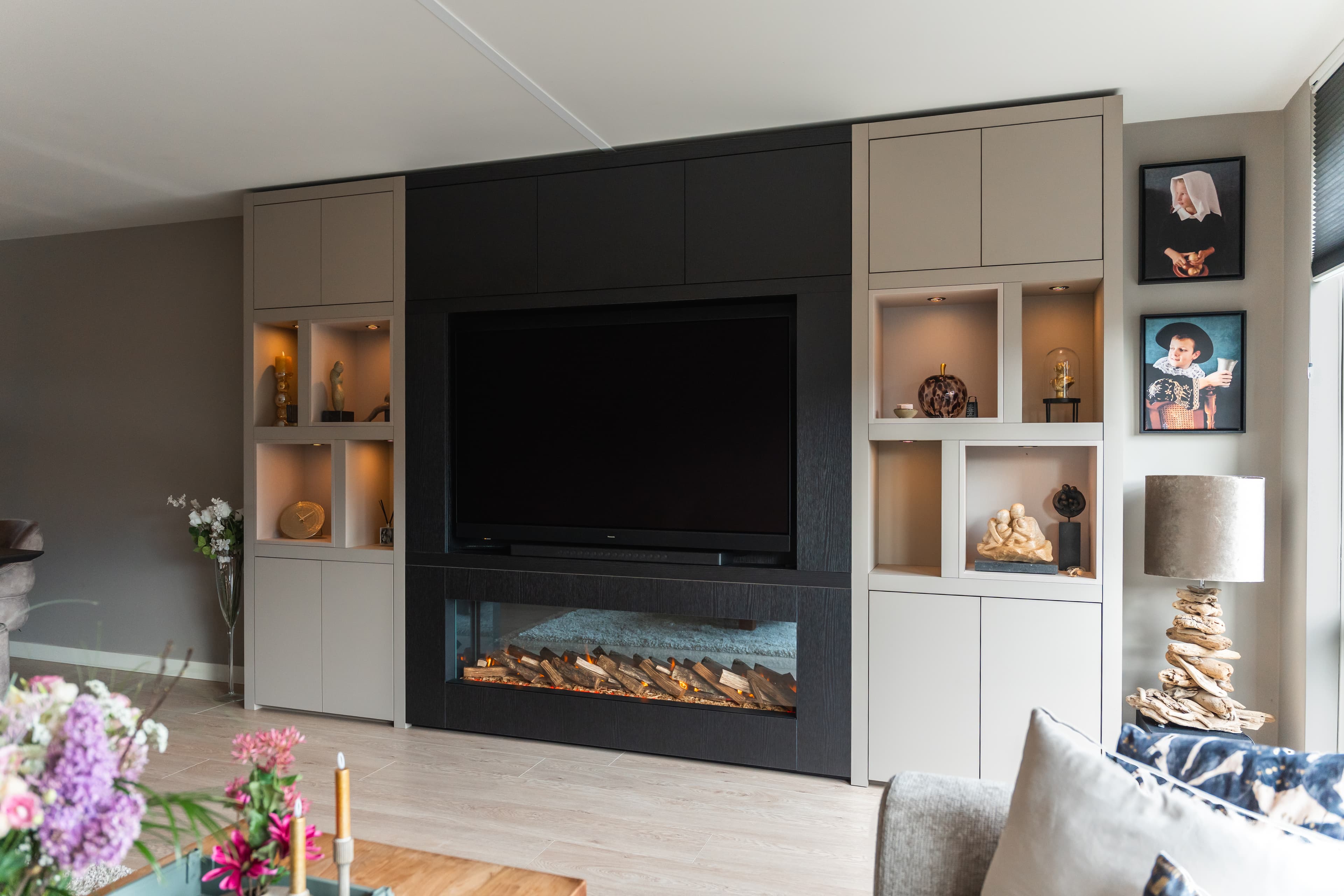 Luxe cinewall met haard